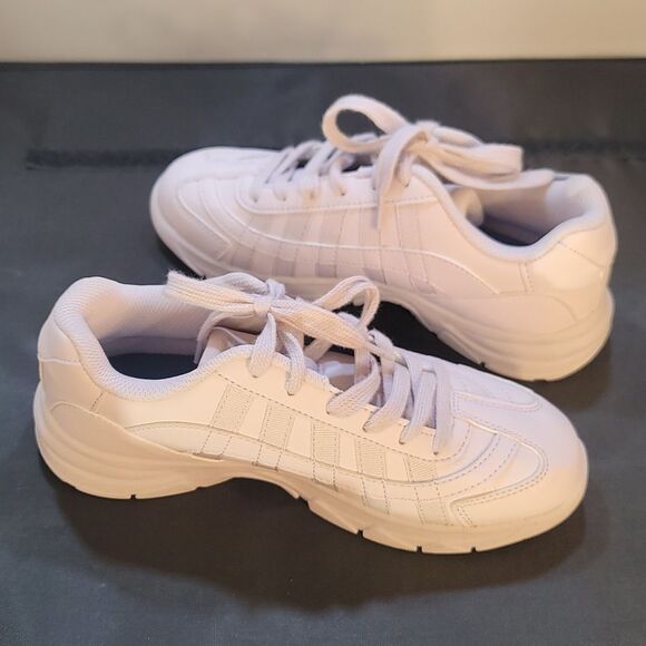 BRAND NEW K-SWISS LACE UP CLOSURE YOUTH11 SNEAKER G1 - Picture 8 of 15